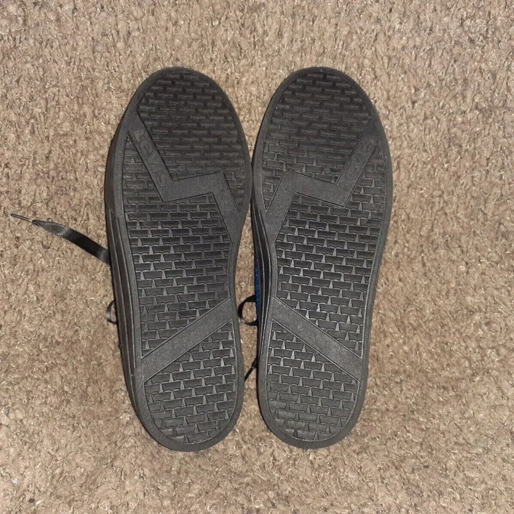 NWT — Blue Velvet Platform Sneakers — Levi’s - Picture 6 of 6